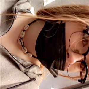 Meet your Posher, Ivy